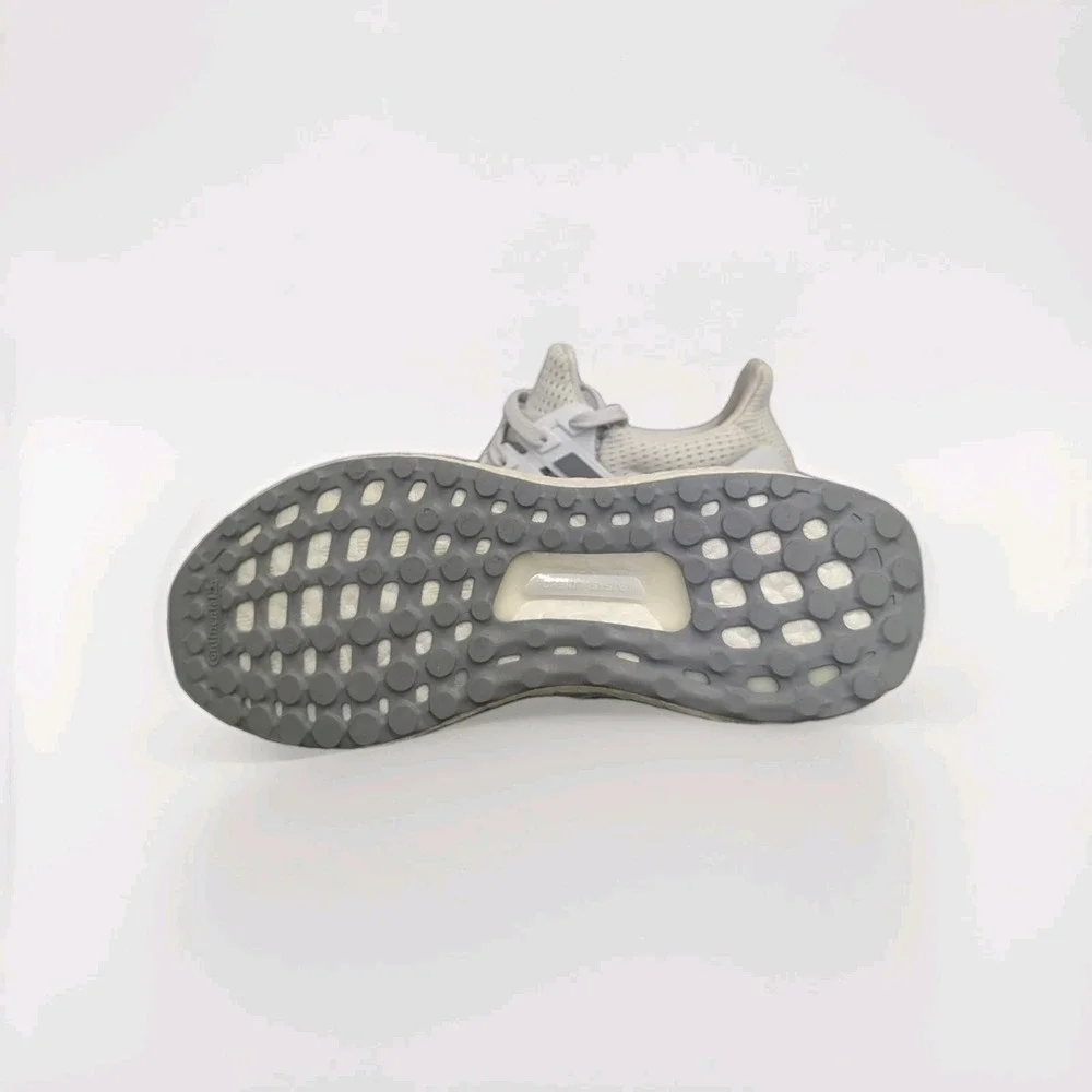 Adidas Ultraboost 1.0 Women 6.5‎ Gray